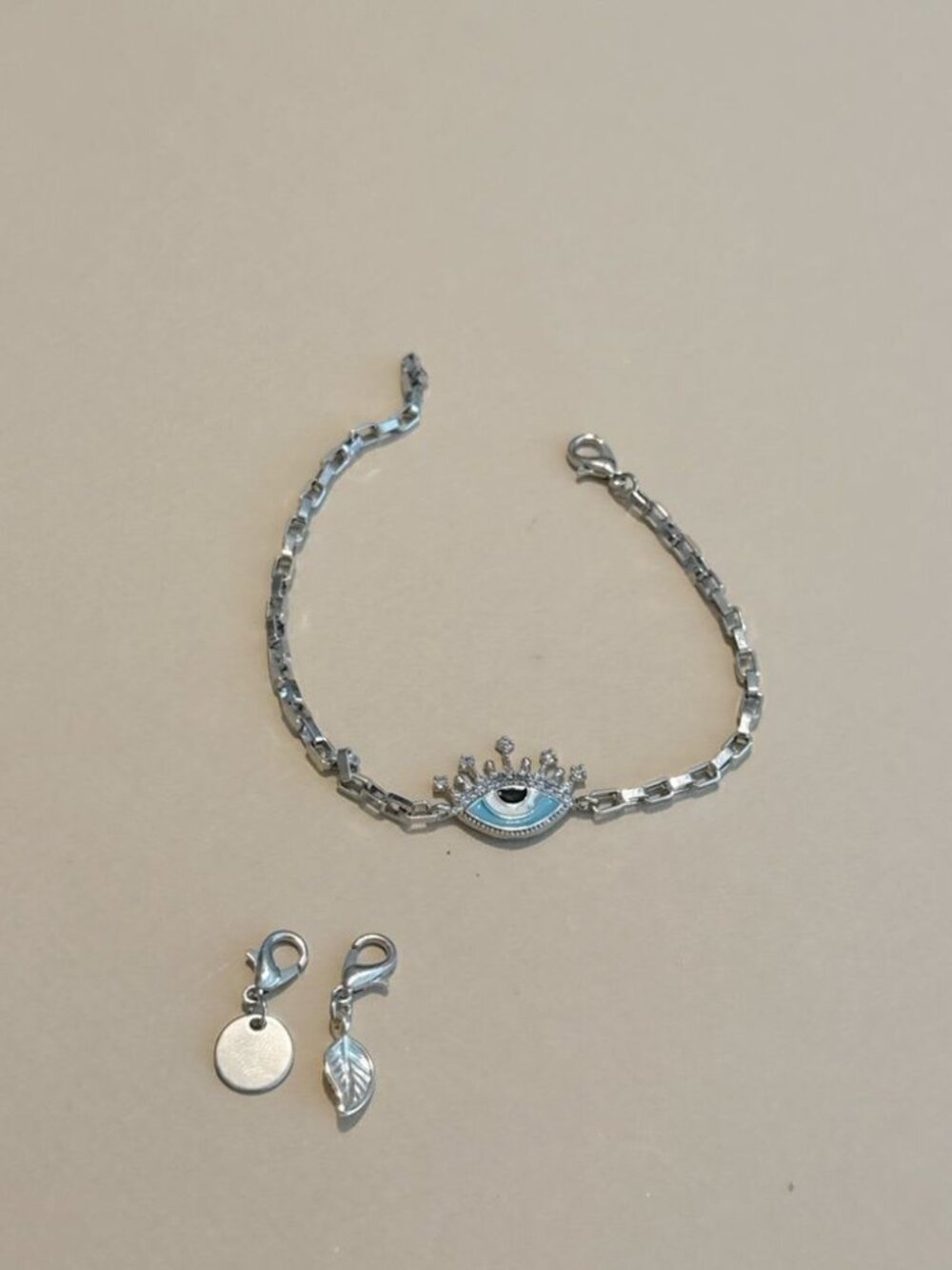 EvileyebraceletR710